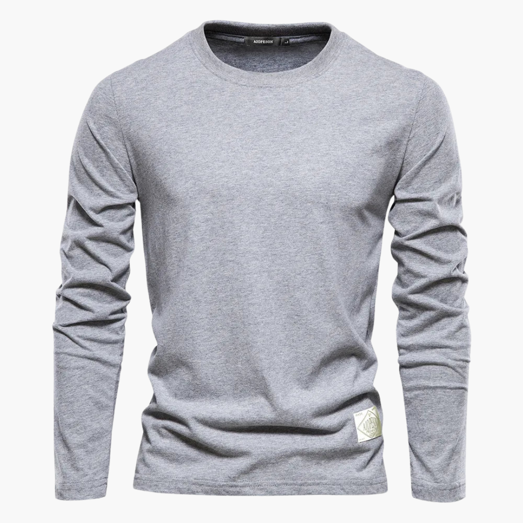 Classic long-sleeve shirt