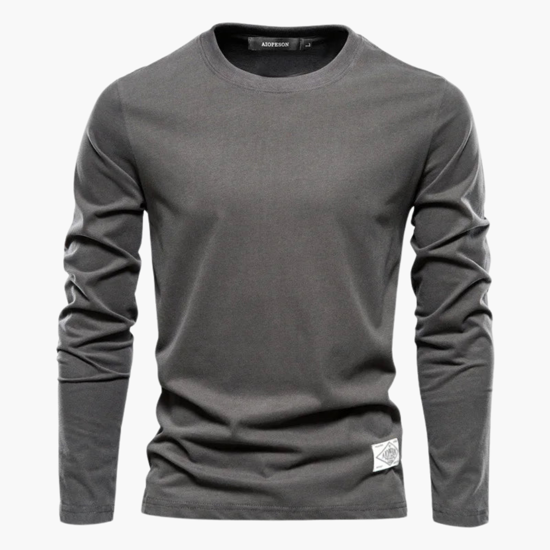 Classic long-sleeve shirt