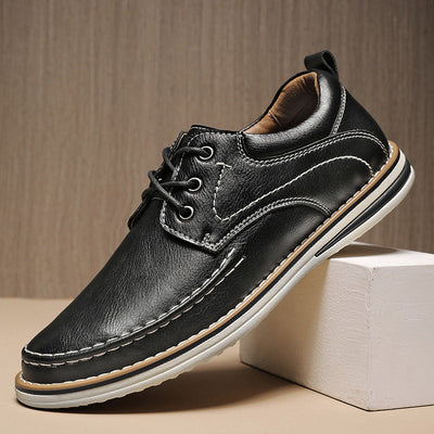Men Leather Shoes with Cushioned Insoles and Contrast Stitching