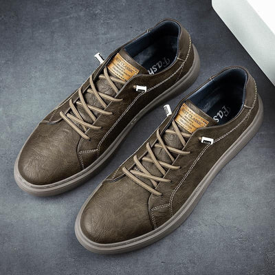 Men's Leather Sneakers with Cushioned Insoles and Lightweight Sole