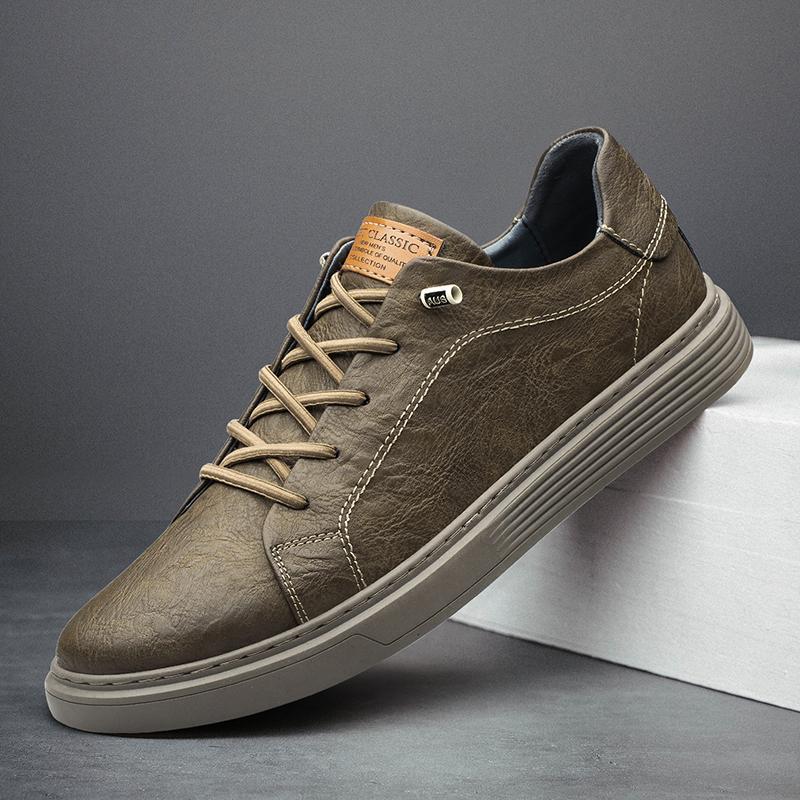 Men's Leather Sneakers with Cushioned Insoles and Lightweight Sole