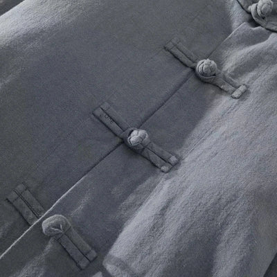 Men’s Slim Fit Shirt with Fabric-Covered Buttons and Garment-Wash Finish