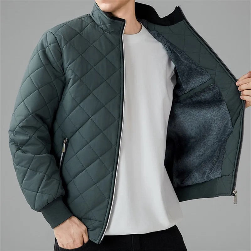 Men Winter Quilted Bomber Jacket with Full-Zip Closure and Lightweight Insulation