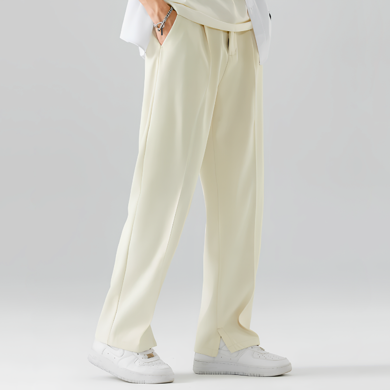 Men Pleated Trousers with Split Ankle Hem in Lightweight Stretch Fabric
