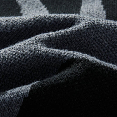 Men's Knitted Sweater with Abstract Pattern and Ribbed Trim