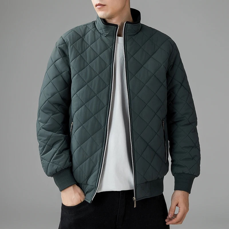 Men Winter Quilted Bomber Jacket with Full-Zip Closure and Lightweight Insulation