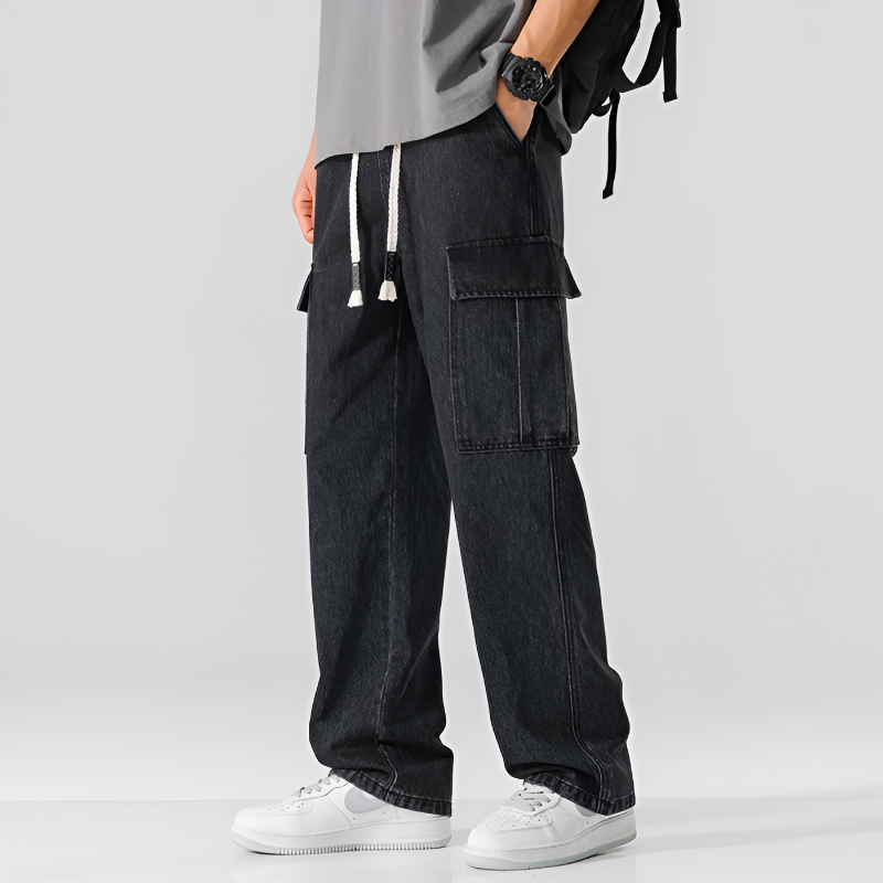 Men's Relaxed-Fit Straight-Leg Cargo Jeans with Stretch Fabric and Adjustable Waist