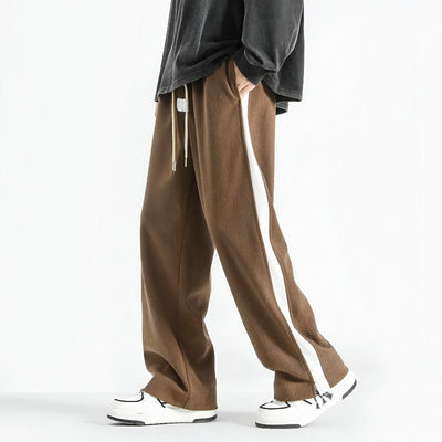 Men Woven Pleated Trousers with Straight Leg and Rib-Knit Fabric