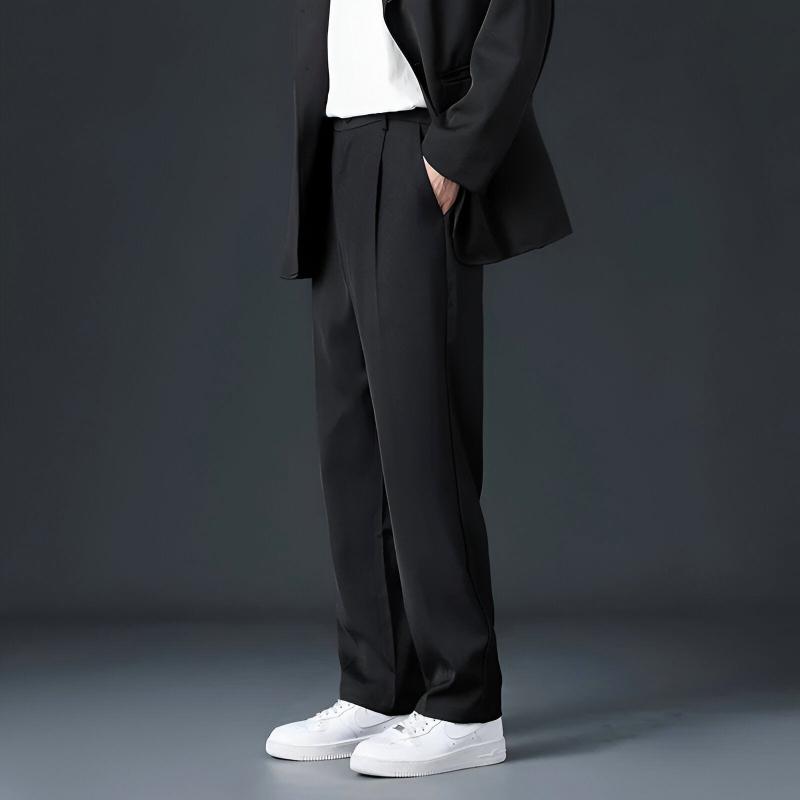 Men Pleated Trousers with Zip Fly and Lightweight Italian Fabric