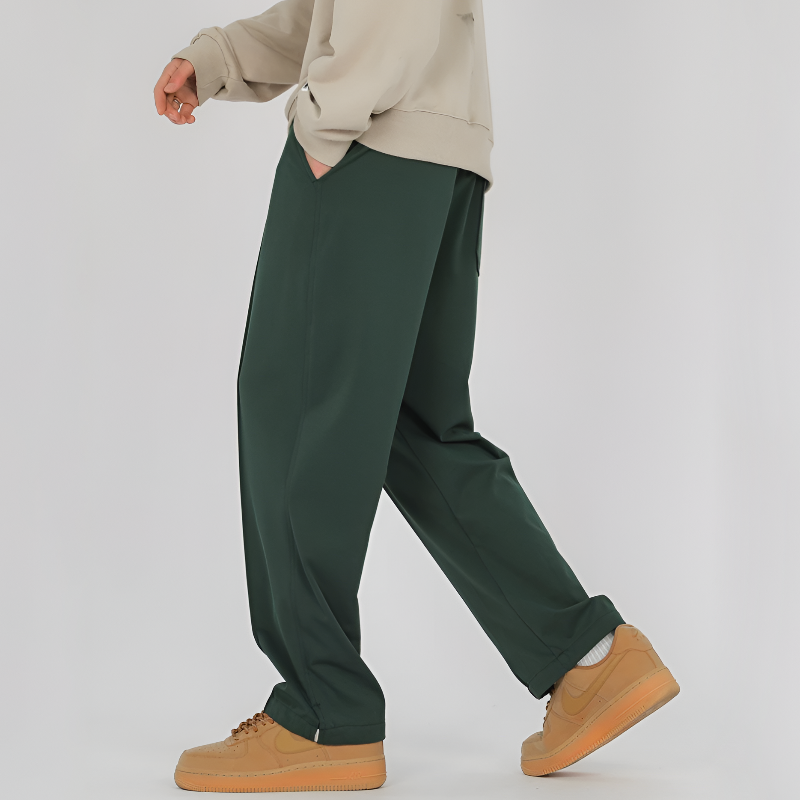 Men Pleated Loose-Fit Pants with Side Pockets and Italian Fabric