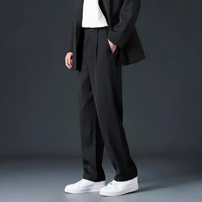 Men Pleated Trousers with Zip Fly and Lightweight Italian Fabric